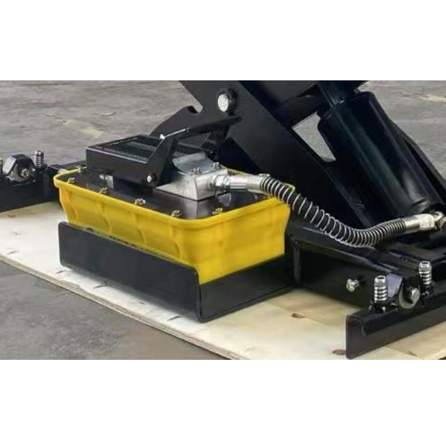 Four Post Alignment Lift - FP40A [Built to Order]