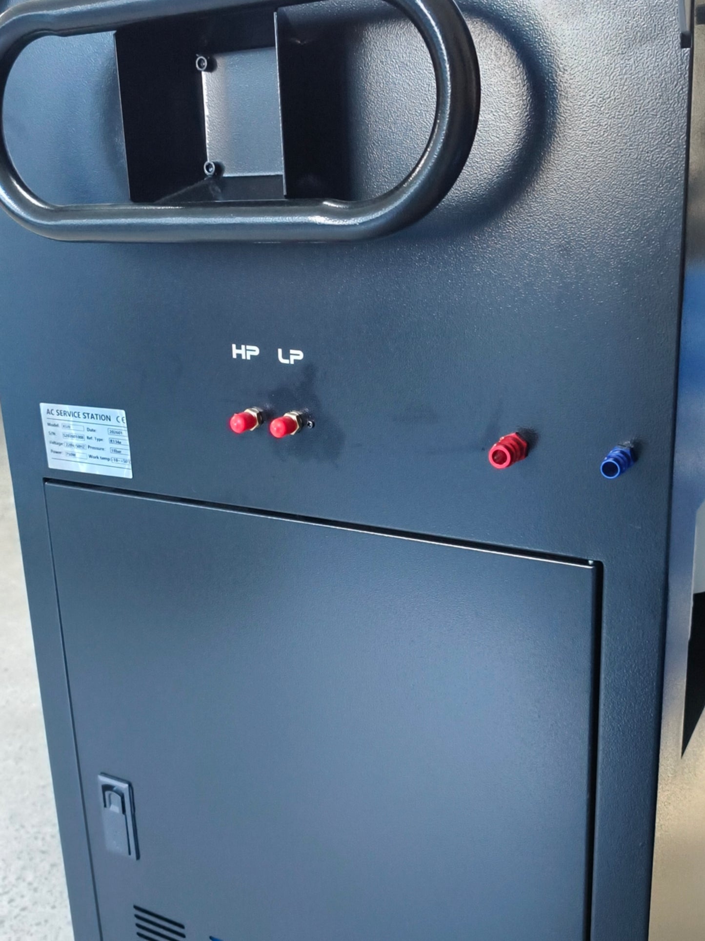 X520 Semi-Automatic A/C Service Station R134a